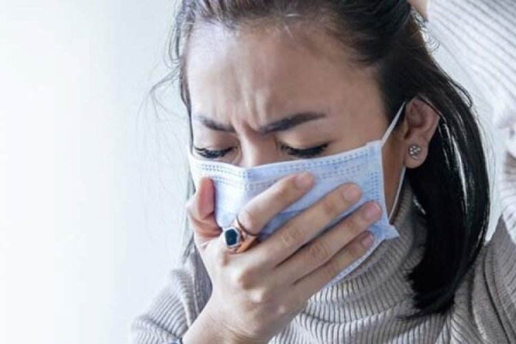 Covid ge&ccedil;iren erkekler 'yanık lastik', kadınlar '&ccedil;&uuml;r&uuml;m&uuml;ş soğan' kokusu alıyor