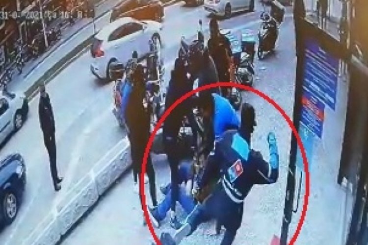 Bursa'da 50 lira alacağını istedi, bacağından bı&ccedil;aklandı