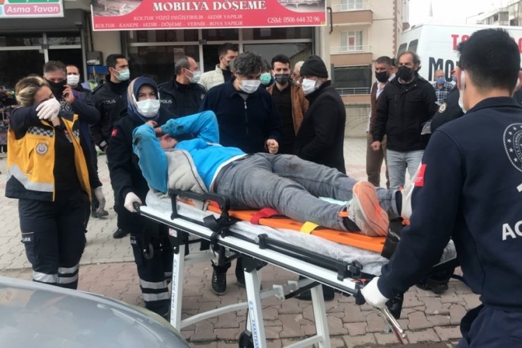 Evlenmek istediği kız verilmeyince hem kendini hem kızın dedesini vurdu