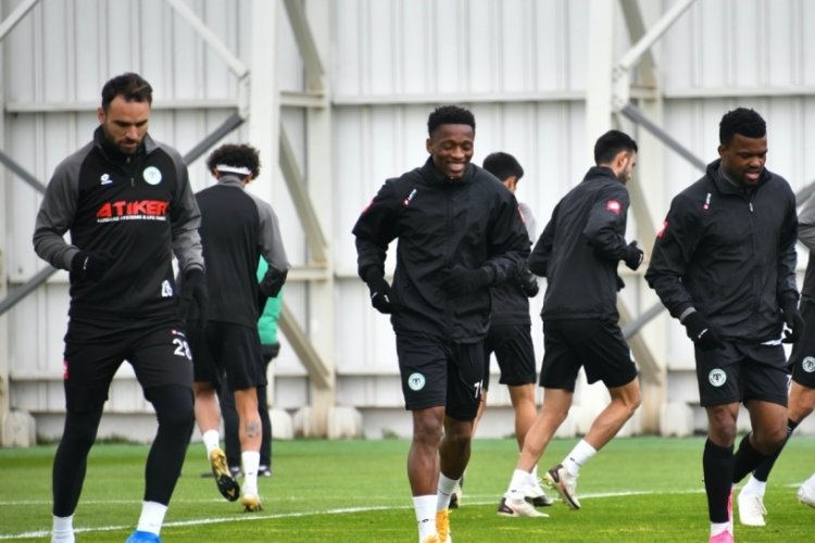 Konyaspor, BB Erzurumspor ma&ccedil;ı hazırlıklarını s&uuml;rd&uuml;rd&uuml;