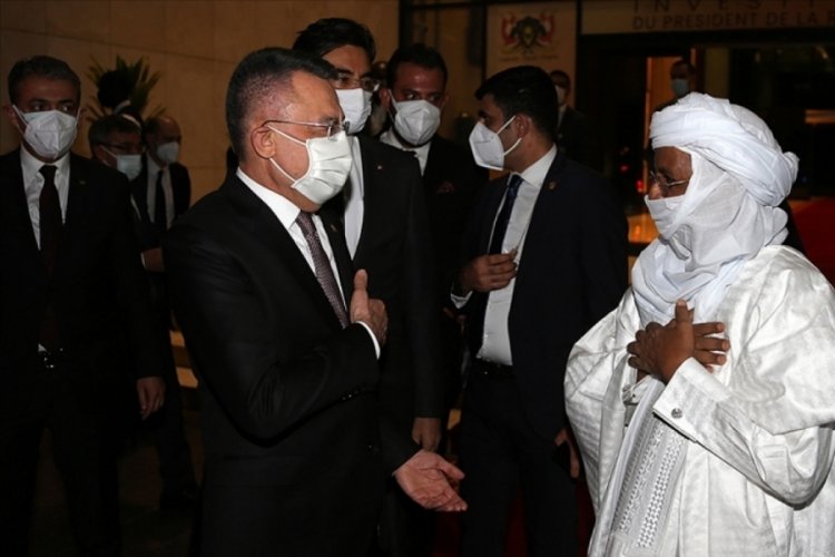 Cumhurbaşkanı Yardımcısı Oktay Nijer'de