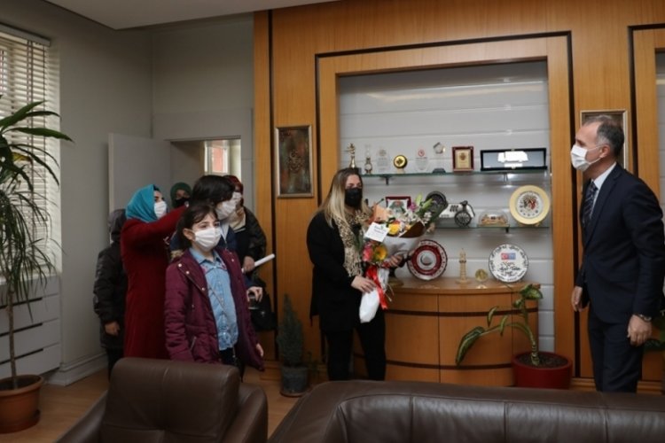 Bursa'da otizmli çocuklar Ayçiçeği Kartıyla fark edilecek
