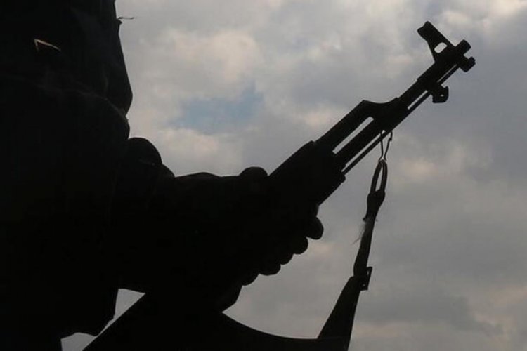 PKK'dan kaçan 1 örgüt mensubu teslim oldu