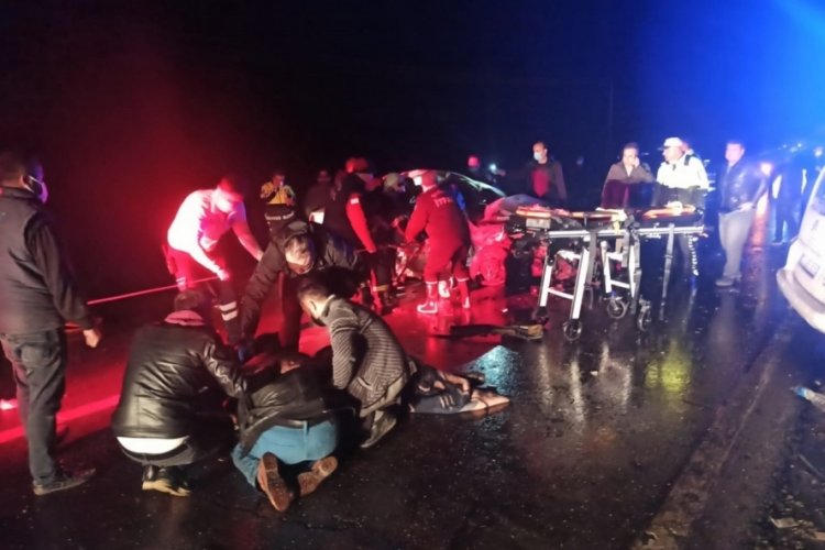 Gaziantep'te feci kaza: Ölü ve yaralılar var