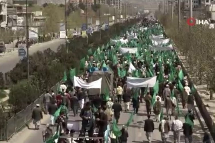 Afganistan'da h&uuml;k&uuml;met karşıtı protesto