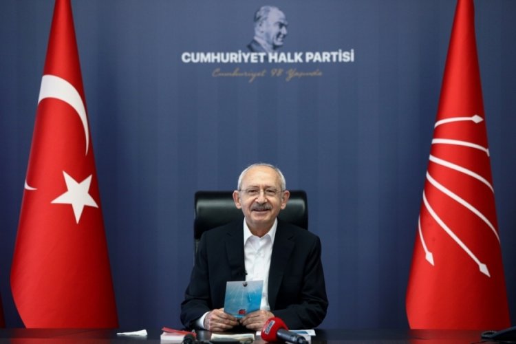 Kemal Kılı&ccedil;daroğlu: M&uuml;cadeleyi &ouml;ncelikle kadınlar vermeli
