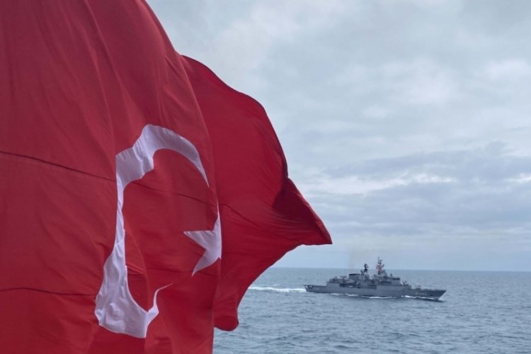 TCG YAVUZ fırkateyni, ge&ccedil;iş eğitimi ger&ccedil;ekleştirdi