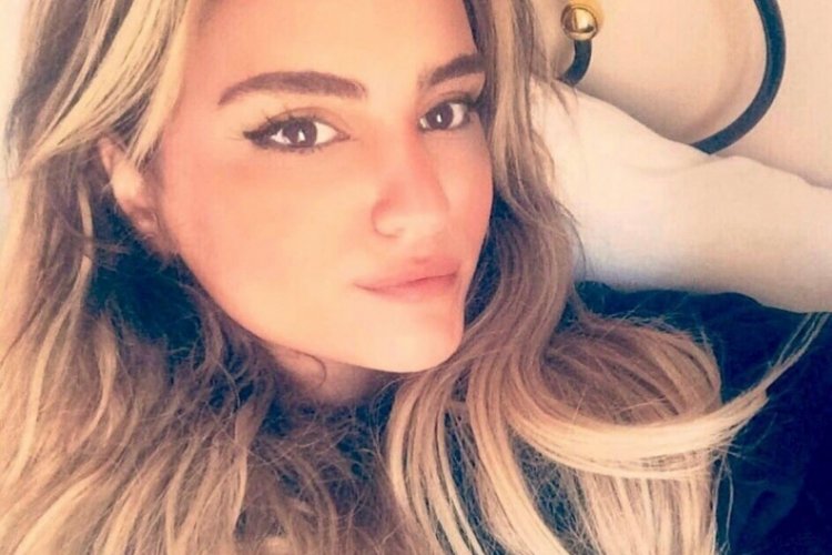 Ş&uuml;kriye Bulgurcu g&ouml;zyaşlarıyla toprağa verildi