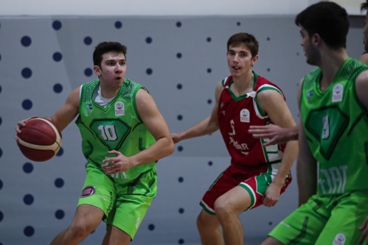 TOFAŞ Basketbol Genç Takımı, 3. Fanus maçları için Bolu'ya gitti