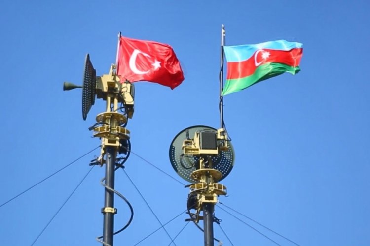 Türkiye ve Azerbaycan muhabere birliklerinin ortak tatbikatı başladı