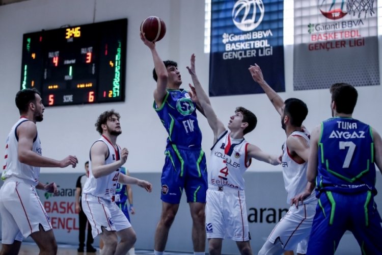 TOFAŞ Basketbol Genç Takımı son saniyede kaybetti