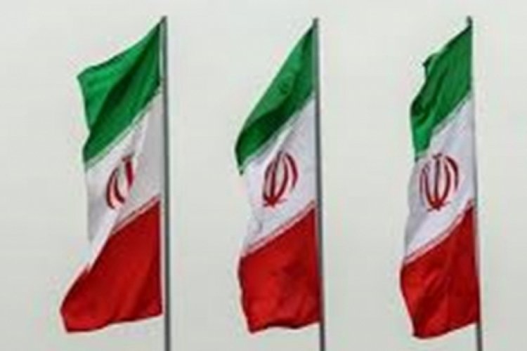 İran Dışişleri Bakanlığı Kızıldeniz'de ülkesine ait bir gemide patlama olduğunu doğruladı