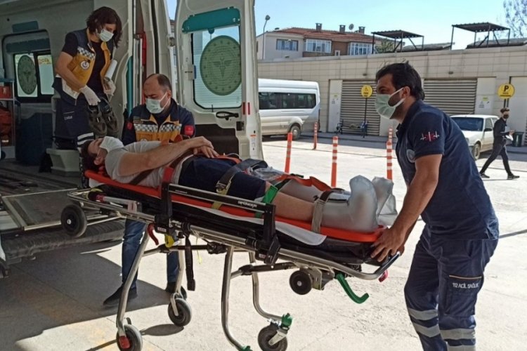 Bursa'da forkliftin çarptığı işçi yaralandı