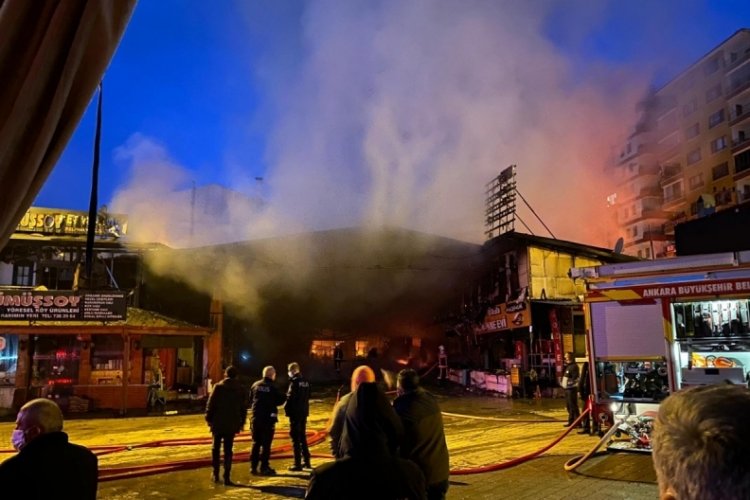 Ankara'da Kasaplar Çarşısı'nda yangın