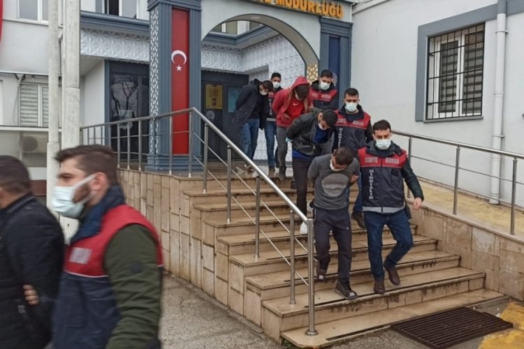 Bursa'da 8 kişilik hırsızlık şebekesi yakalandı