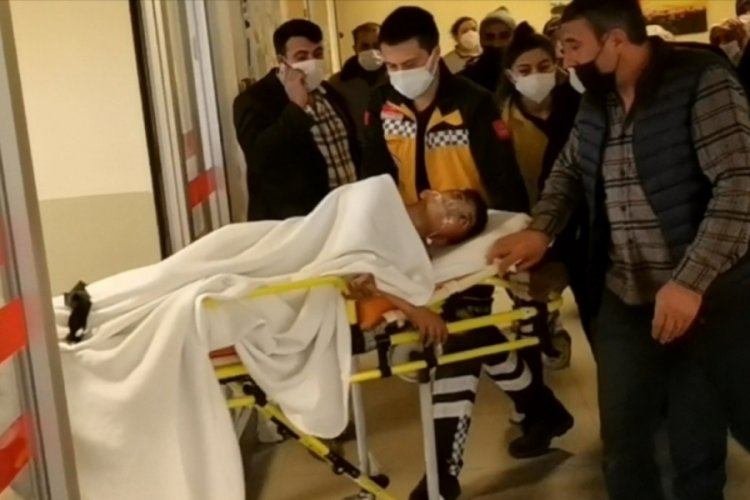 Bursa'da tiner tenekesini yakmaya çalışırken patlamada ağır yaralandı