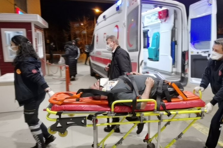 Bursa'da kaza! Engelli sürücü yaralandı