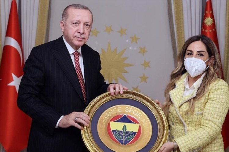 Cumhurbaşkanı Erdoğan, Voleybol Federasyonu y&ouml;netici ve oyuncularını kabul etti