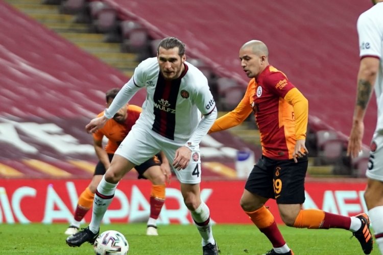 Galatasaray ve Fatih Karag&uuml;mr&uuml;k berabere: 1-1