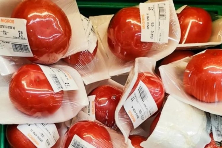 Ünlü market zincirinin taneyle domates satması tepki topladı