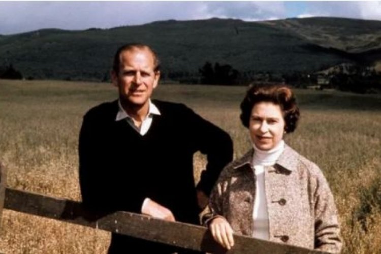 Krali&ccedil;e Elizabeth'ten Prens Philip hakkında a&ccedil;ıklama: B&uuml;y&uuml;k bir boşluk...