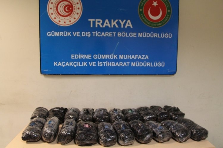 Kapıkule'de 200 bini aşkın uyuşturucu  ele geçirildi