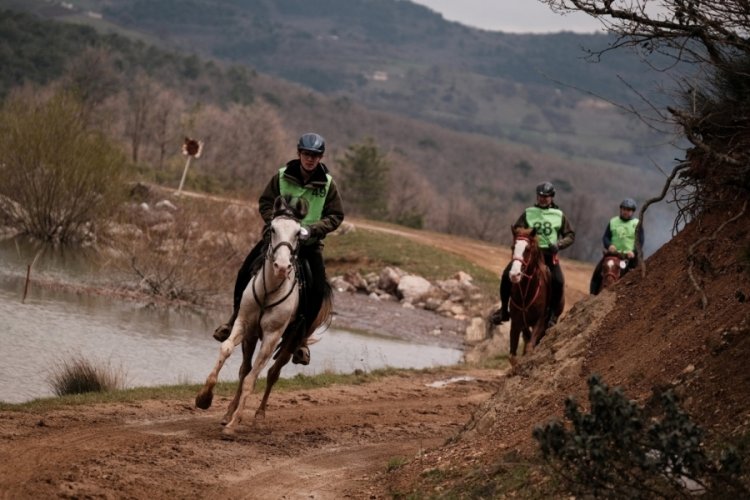Bursa'da "Tabiat Endurance Atlı Dayanıklılık Yarışları" gerçekleştirildi
