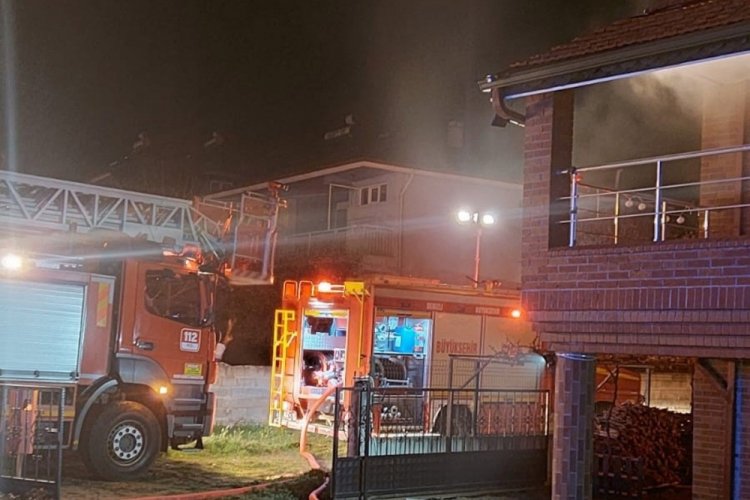 Evi yandı, ormanlık alanda &ouml;l&uuml; bulundu