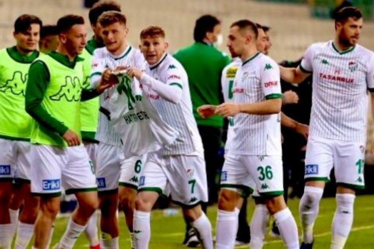Bursaspor, Bandırma &ouml;n&uuml;nde moral arıyor!