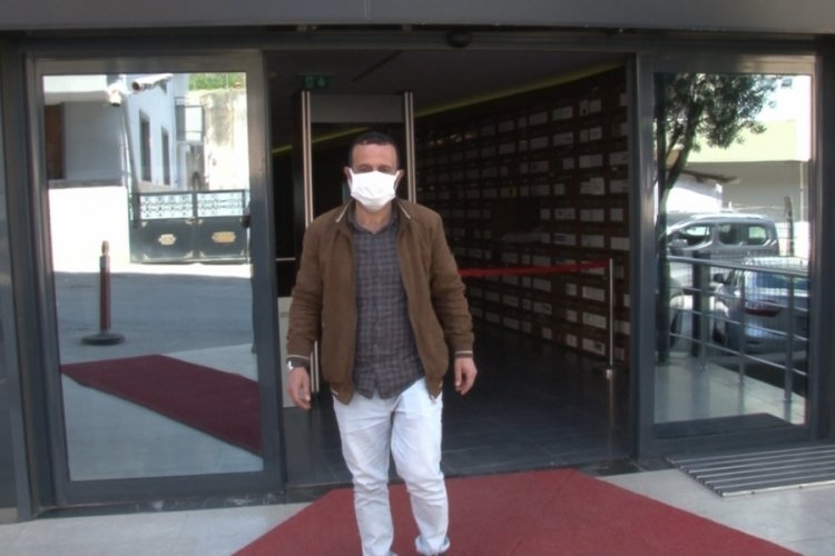 15 yıl &ouml;nce yaptığı iyilik karşılıksız kalmadı, 300 bin liralık bor&ccedil; olarak geri d&ouml;nd&uuml;
