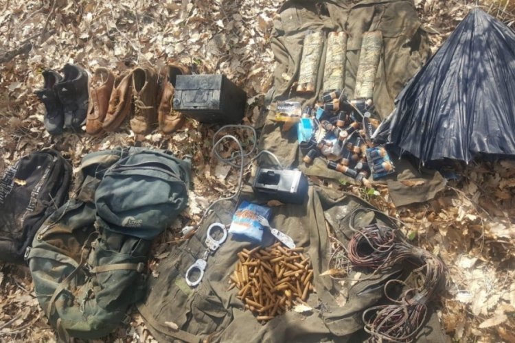 Tunceli'de, ter&ouml;ristlerin sığınağı kullanılamaz hale getirildi
