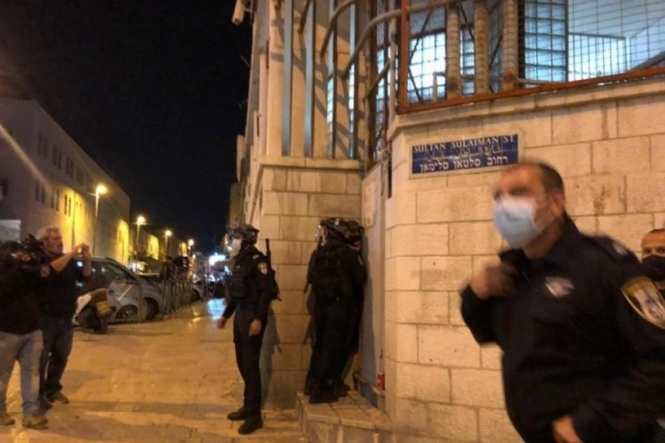 İsrail polisinden Filistinlilere m&uuml;dahale