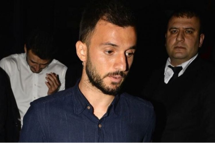 Emre &Ccedil;olak Karag&uuml;mr&uuml;k'le s&ouml;zleşmesini feshetti