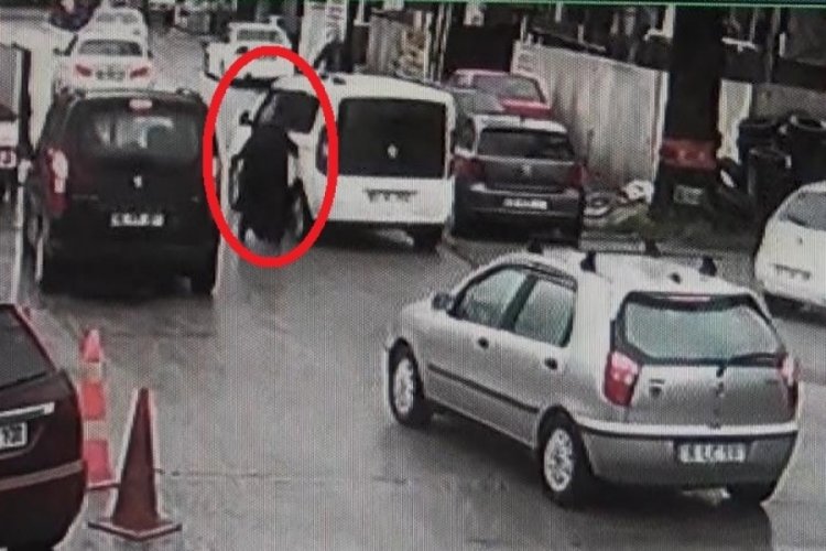 Bursa'da ara&ccedil; hırsızlığına 3 g&ouml;zaltı