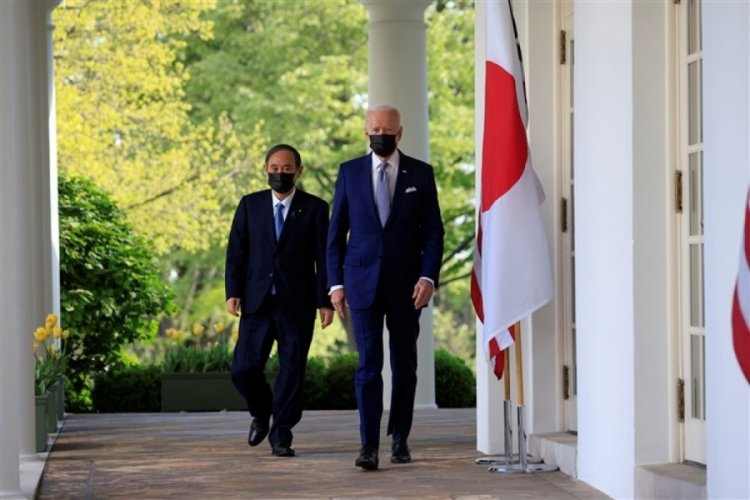 Biden, ilk yüz yüze görüşmesini Japon Başbakan Suga ile yaptı