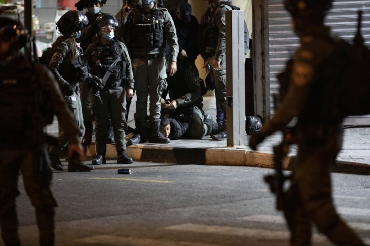 İsrail polisi bir kez daha Filistinlilere müdahale etti