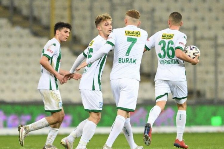 Bursaspor, Samsun'da zoru başarmak istiyor!