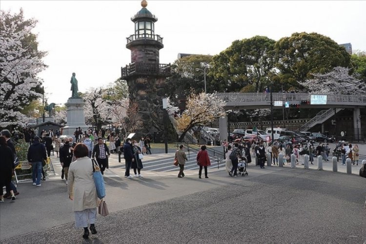 Tokyo ve Osaka Kovid-19'a karşı yeniden OHAL'e hazırlanıyor