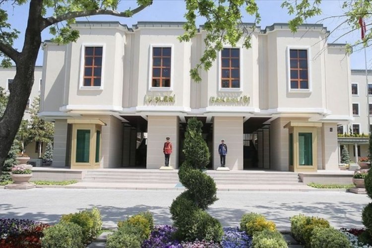 İ&ccedil;işleri Bakanlığı: 'Hizmet pasaportu' soruşturması genişletiliyor