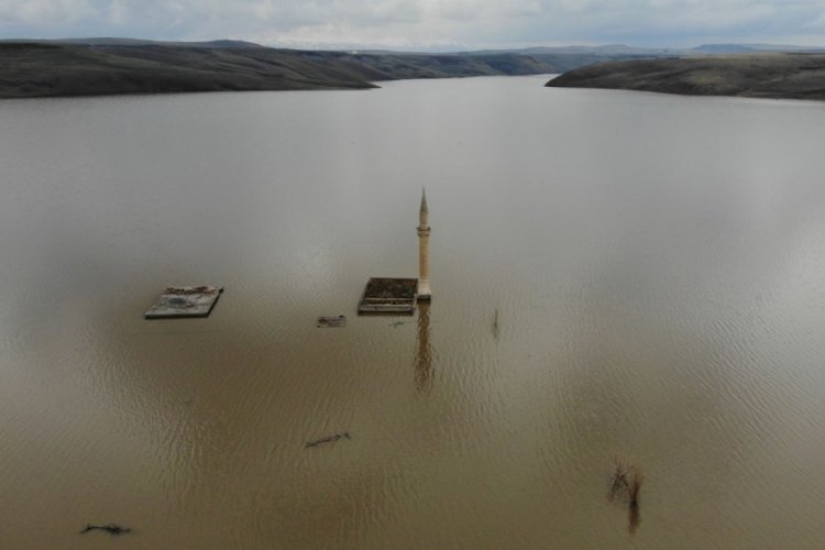 K&ouml;ylerden geriye sadece cami minareleri kaldı