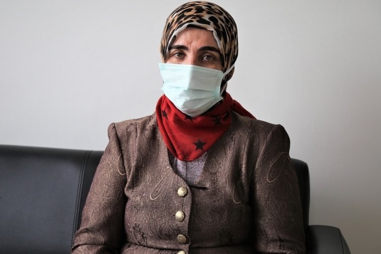 Bursa'da yaşayan Diyarbakır annesi T&uuml;rkan Mutlu ter&ouml;r &ouml;rg&uuml;t&uuml; PKK'ya tepki g&ouml;sterdi