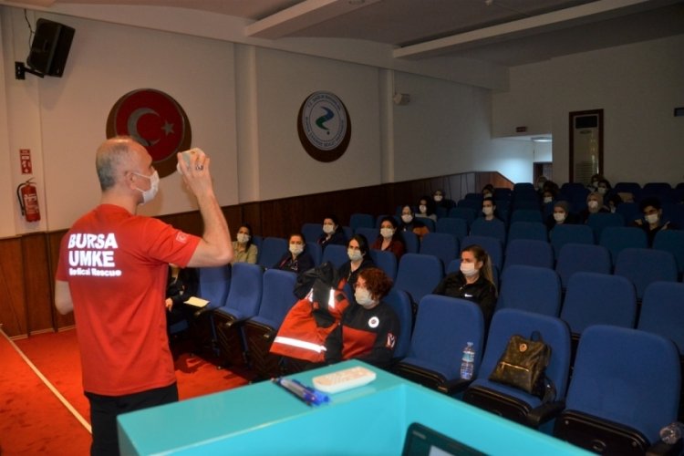 Bursa'da sağlık &ccedil;alışanlarına KBRN eğitimi