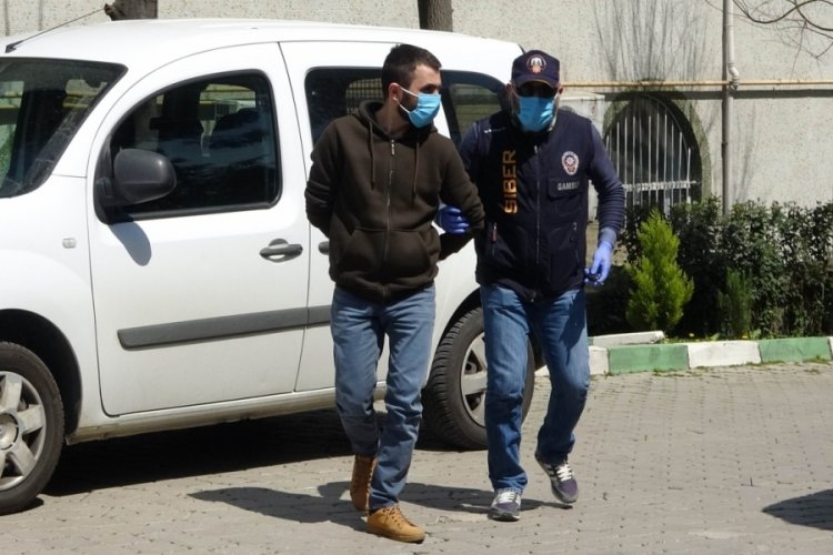 Duş alan kız &ccedil;ocuklarının g&ouml;r&uuml;nt&uuml;lerini paylaşıp tuzağa d&uuml;ş&uuml;rd&uuml;!