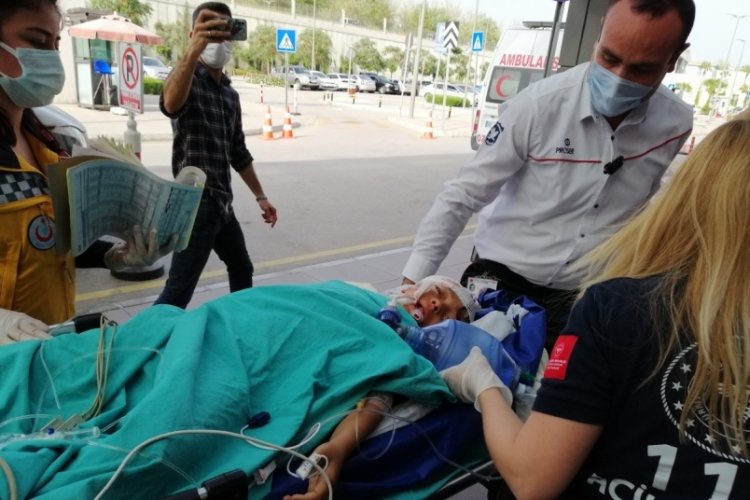 8 yaşındaki &ccedil;ocuk tabancayla oynarken kendini vurdu
