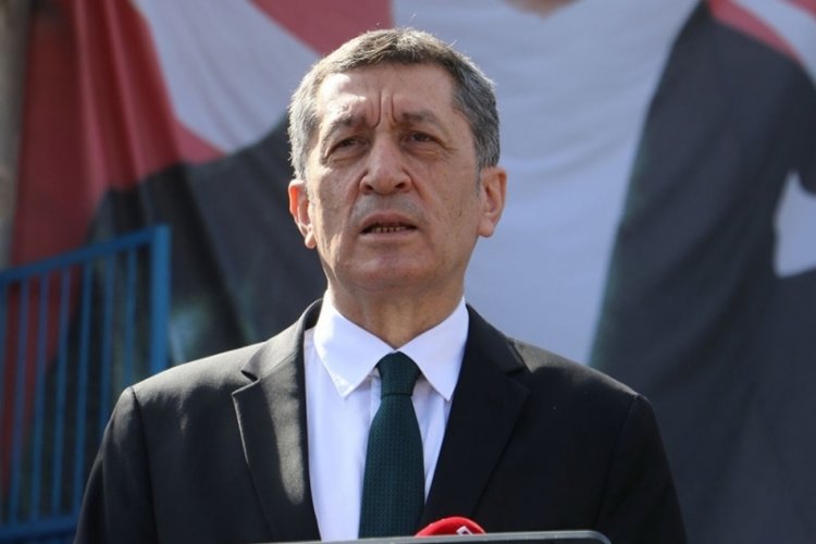 Ziya Sel&ccedil;uk'tan sınav a&ccedil;ıklaması