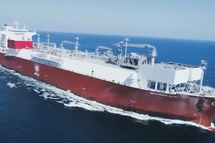 İlk doğalgaz depolama ve sıvılaştırma gemisi Türkiye'de