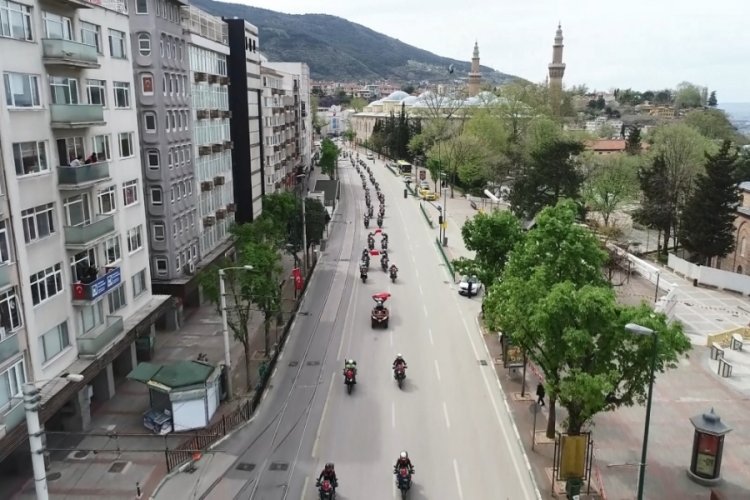 Bursa'da motosikletli polis ekiplerinden 23 Nisan korteji