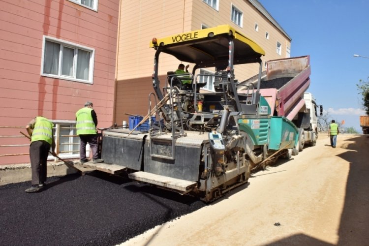 Bursa Yıldırım'da yollar yenileniyor