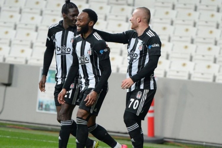 Beşiktaş, zirveyi bırakmadı