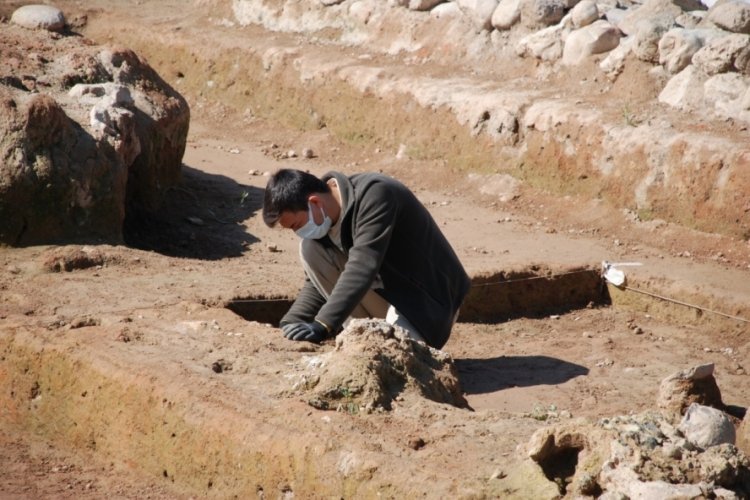 İzmir'in 8 bin 500 yıllık tarihi bir keşif hikayesinde saklı